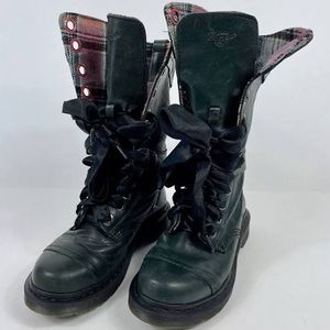 Doc Martin triumph 1914 12 hole boot